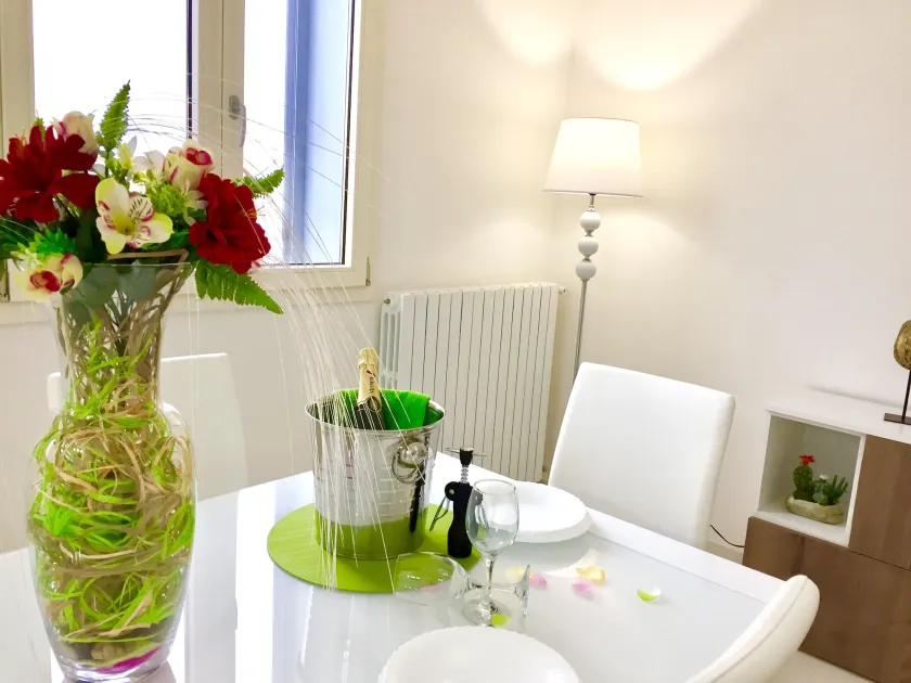 Luxury Suite 36 - Image 1