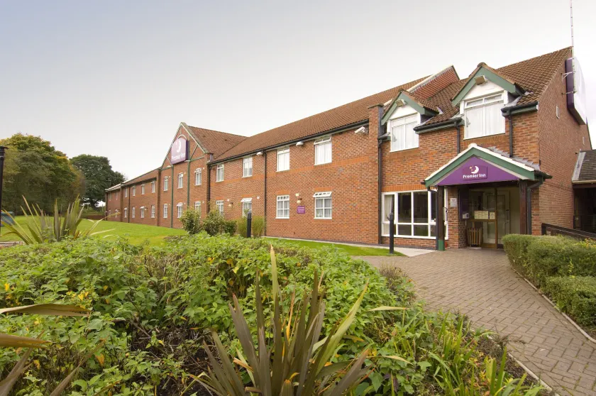 Premier Inn Runcorn - Image 1