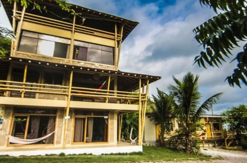 Punta Hills Montanita - Image 1