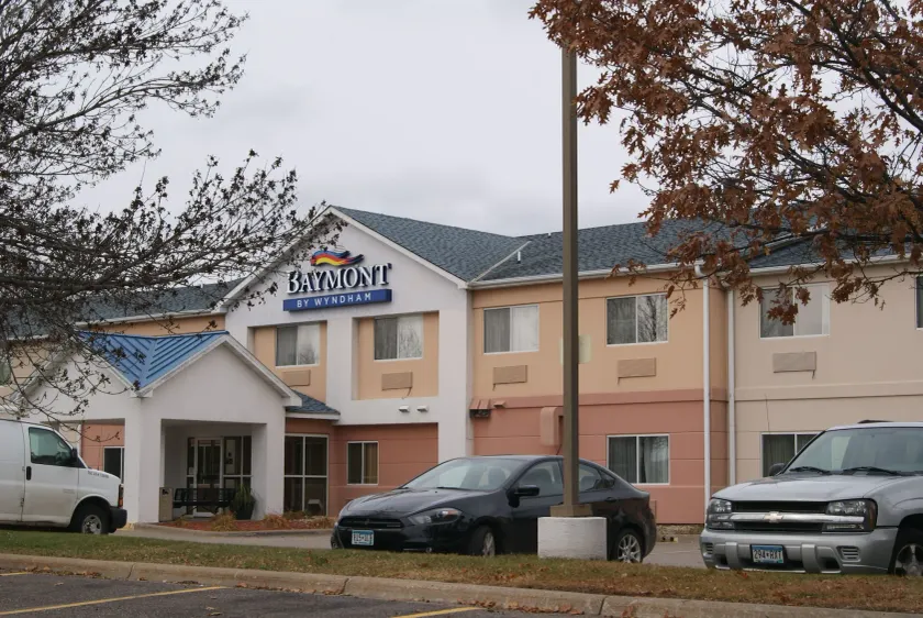 Baymont by Wyndham Coon Rapids - Image 1