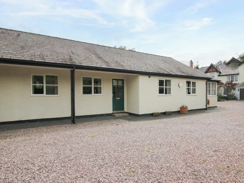 Willow Cottage - Image 1