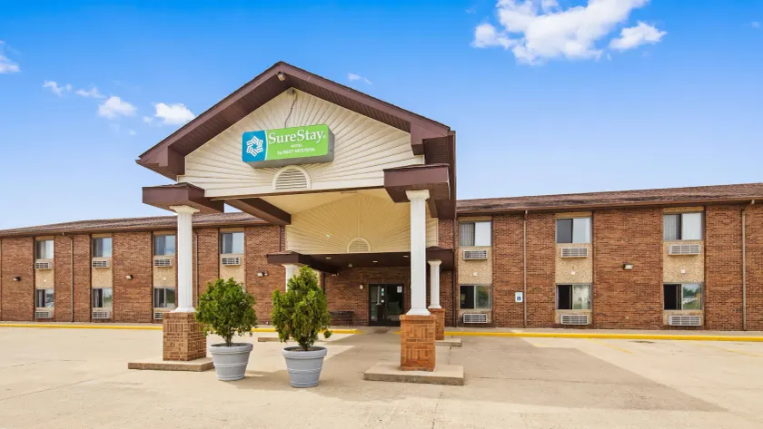 SureStay Hotel by Best Western Greenville - Image 1