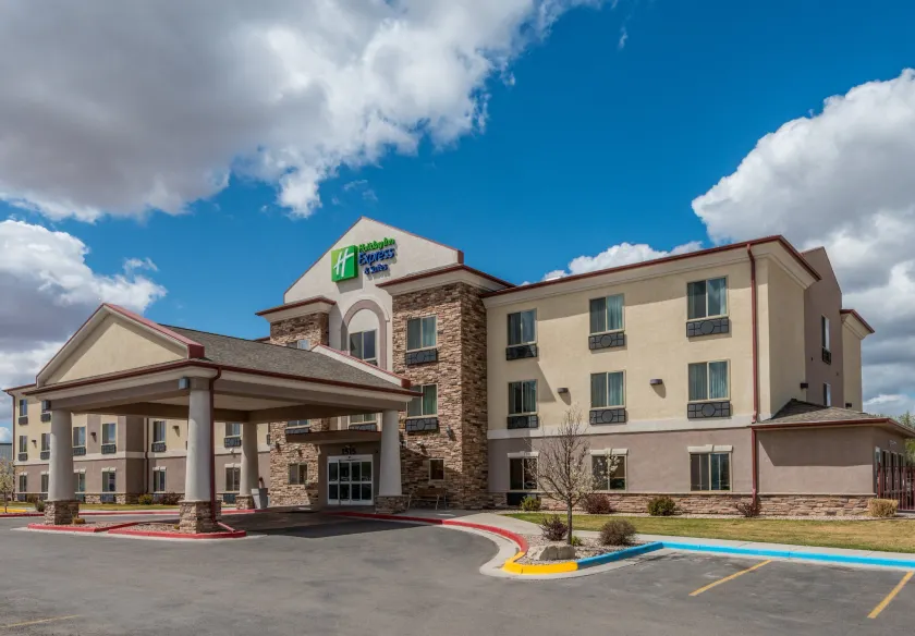 Holiday Inn Express Hotel Vernal by IHG - Image 1