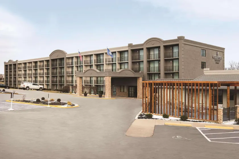 Country Inn & Suites by Radisson, Erlanger - Cincinnati South - Image 1
