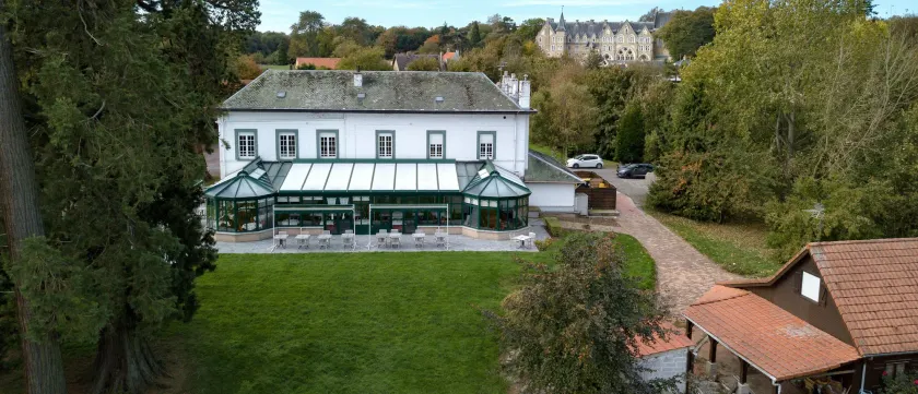 Logis - Hotel Restaurant La Sapinière - Proche Saint Omer - Image 1