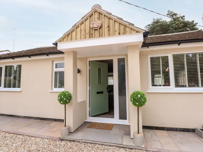 Cottage avec jacuzzi et jardin - Image 1