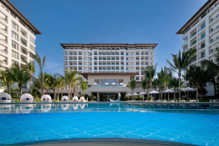 The Mermoon Resort Hainan Tufu Bay, Tapestry By Hilton - Image 1