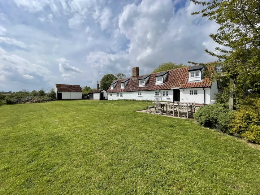 Heart's Ease in Dallinghoo nr Woodbridge - Image 1