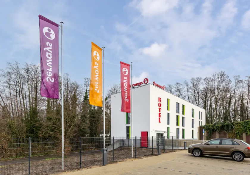 Serways Hotel Hösel - Image 1