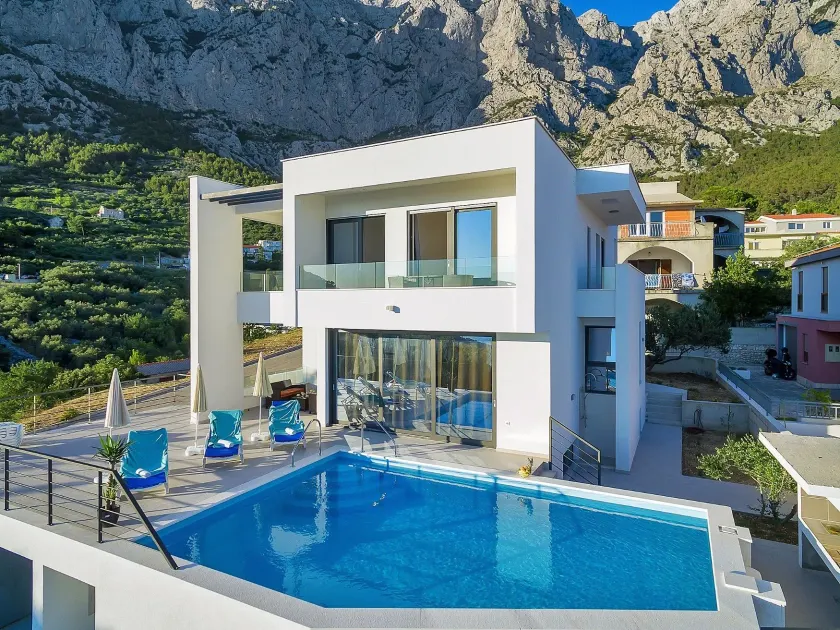 Villa Maslina med opvarmet pool og fantastisk havudsigt - Image 1