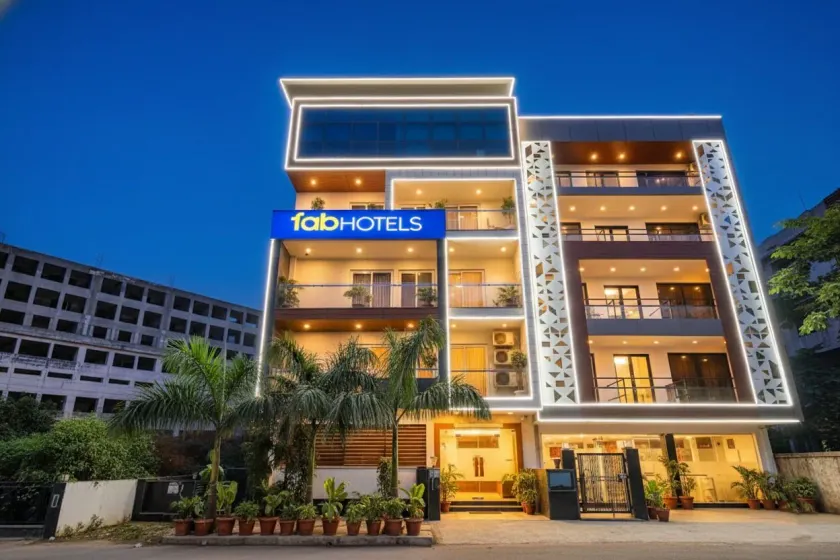 FabHotel Grace Inn - Image 1