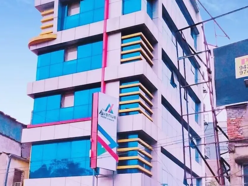 The Avenue Hotel Ballygunge - Image 1