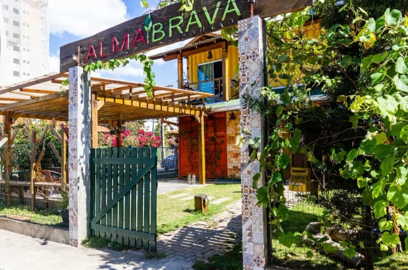Alma Brava - Image 1