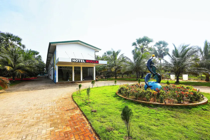 ReeCha Hotel Mullai - Image 1