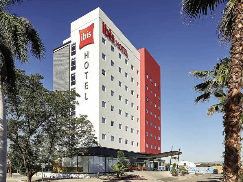 Ibis Culiacan - Image 1