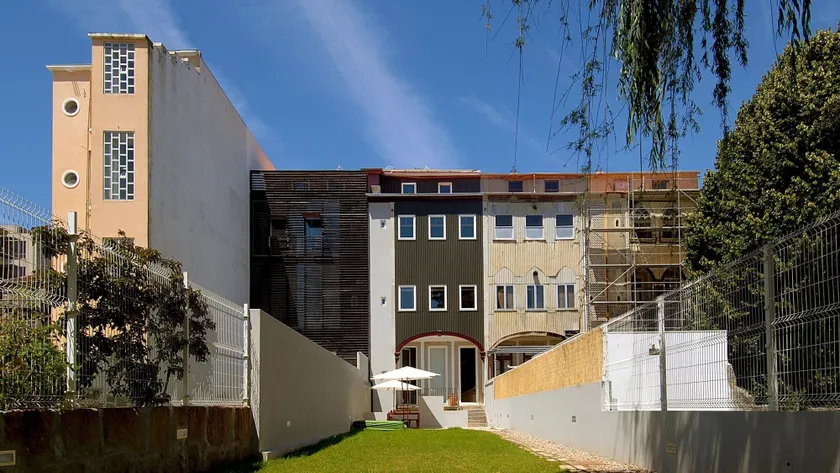 So Cool Hostel Porto - Image 1
