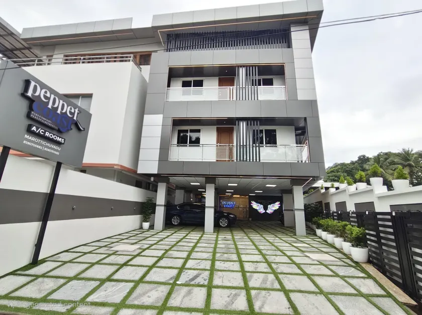 Pepper Coast Luxury Business Hotel - Image 1