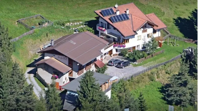 Fergl's Hof Klinec - Image 1