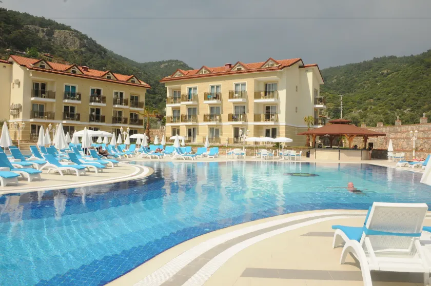 Marcan Resort Hotel - Image 1