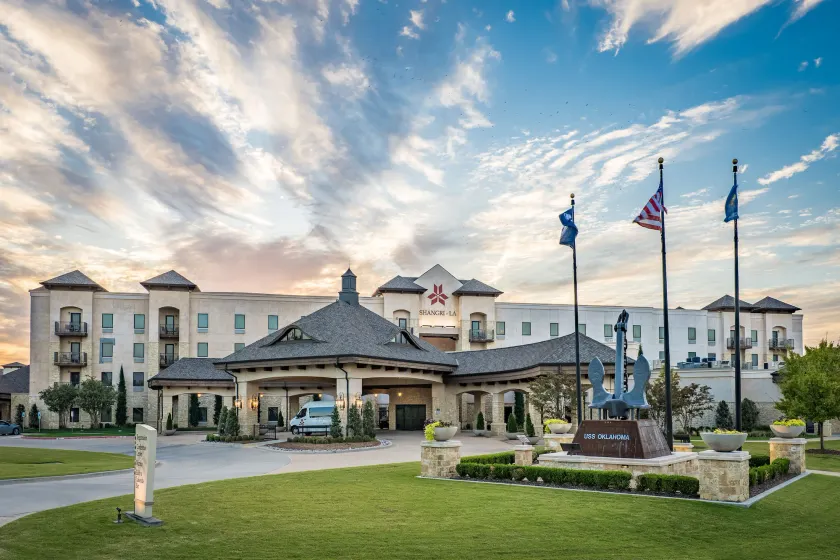 Shangri-La Resort - Image 1