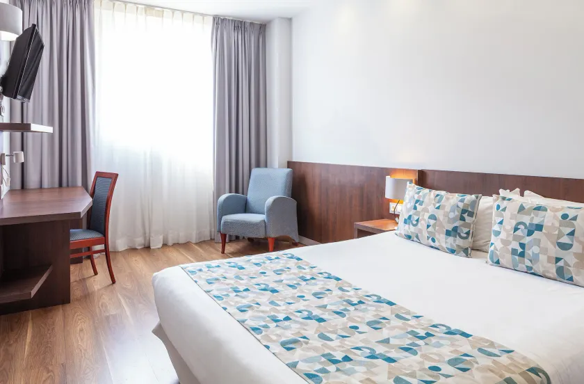 Hotel Olympia Universidades - Image 1