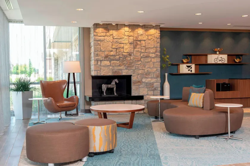 Fairfield Inn & Suites by Marriott Indianapolis Carmel - Image 1