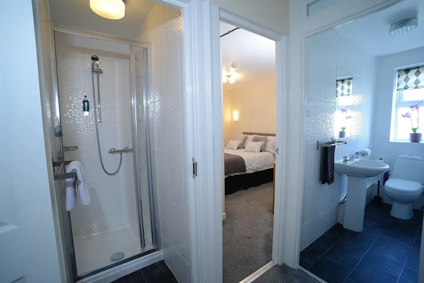 Twelve Apartments - Image 1