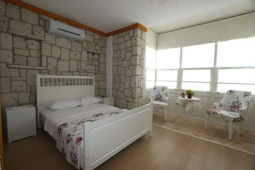Kemerlihan Deluxe Hotel - Image 1