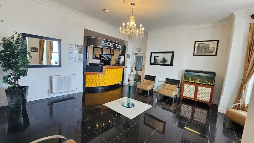 The Strand Hotel - Réception