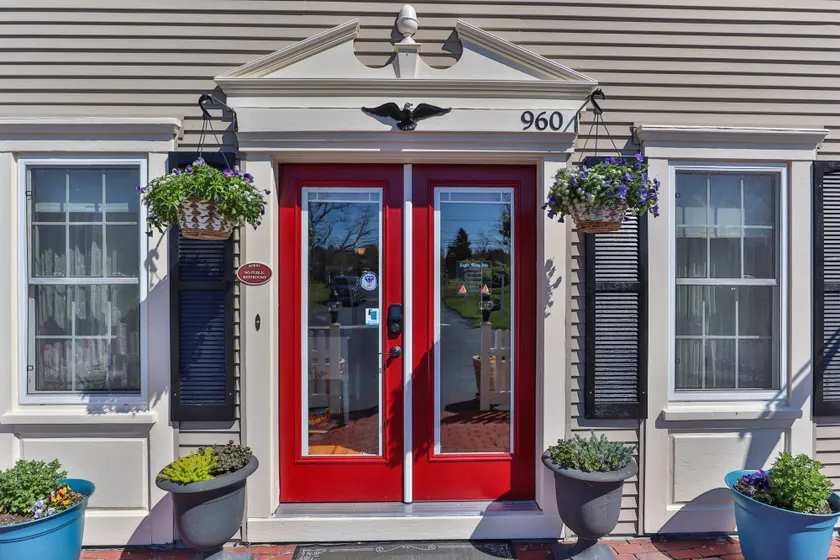 Eagle Wing Inn - Cape Cod - Image 1