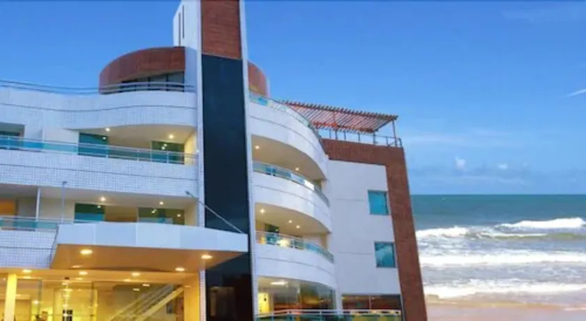 Calhau Praia Hotel - Image 1