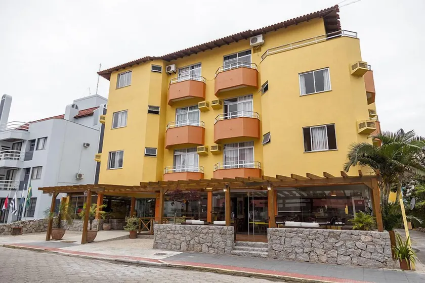 Hotel Fênix - Image 1
