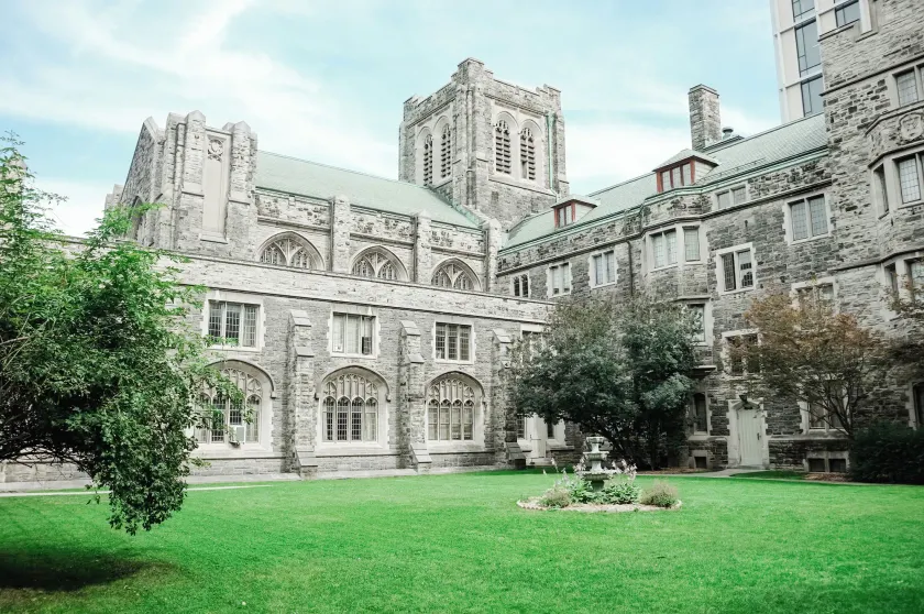 Knox Residence University of Toronto - Image 1