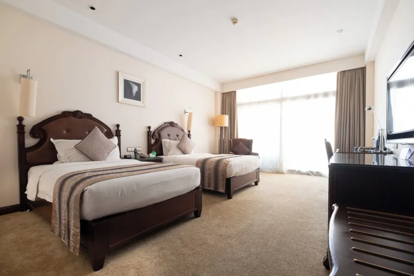 Tang Palace Hotel - Image 1