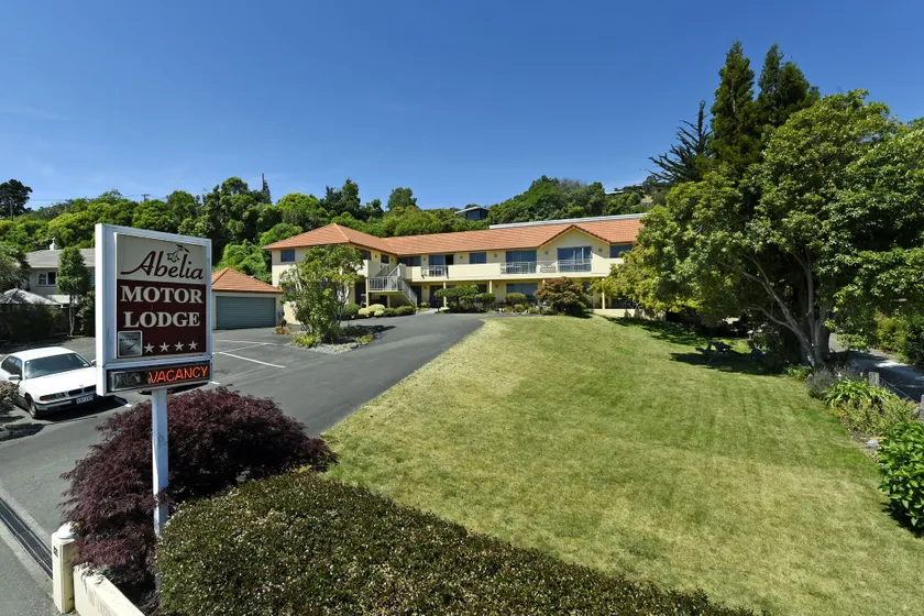 Abelia Motor Lodge - Image 1