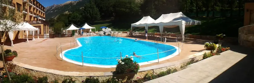 Hotel Kiris - Image 1