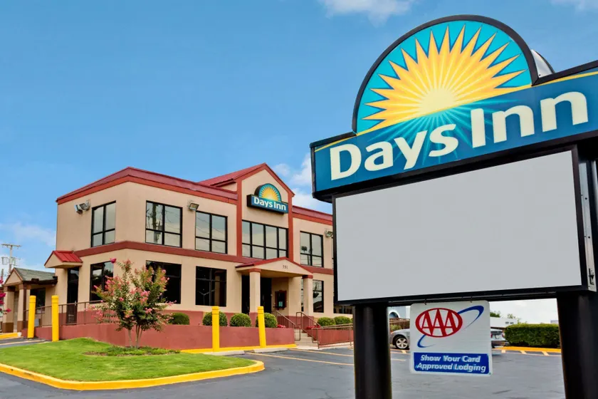 Days Inn by Wyndham Lawrenceville - Image 1