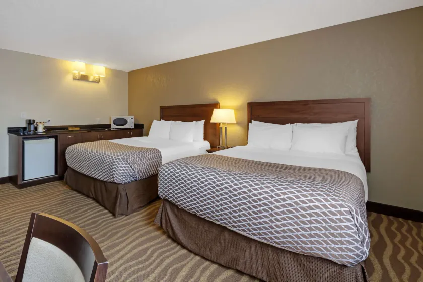 Best Western High Road Inn - Image 1
