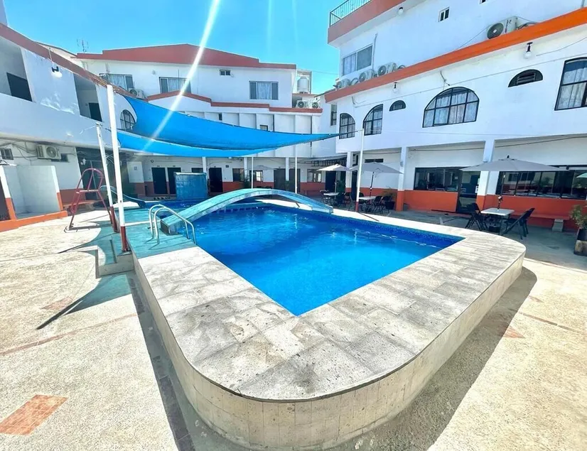 Hotel Moreno - Image 1
