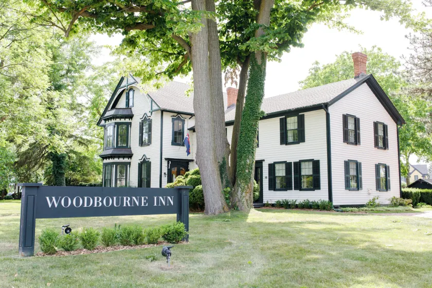 Woodbourne Inn - Image 1