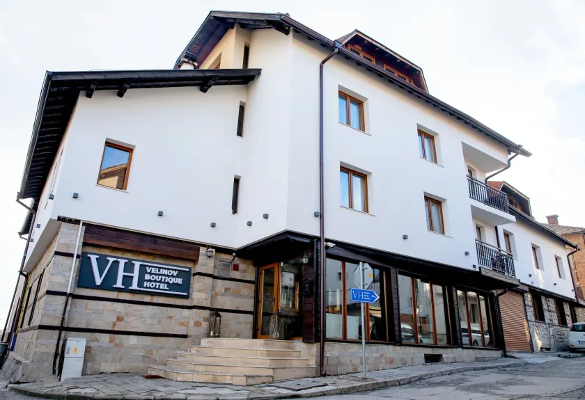 Velinov Boutique Hotel - Image 1