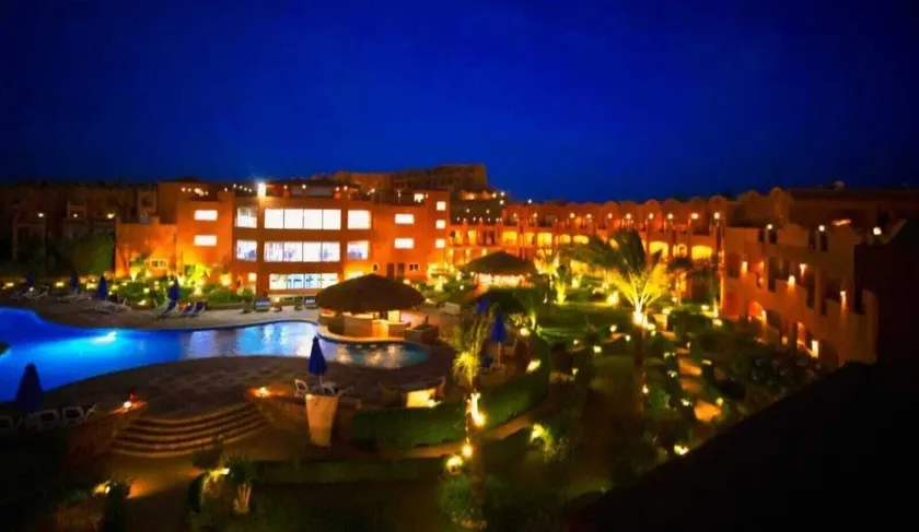 La Rosa Empire Hotel - Rum