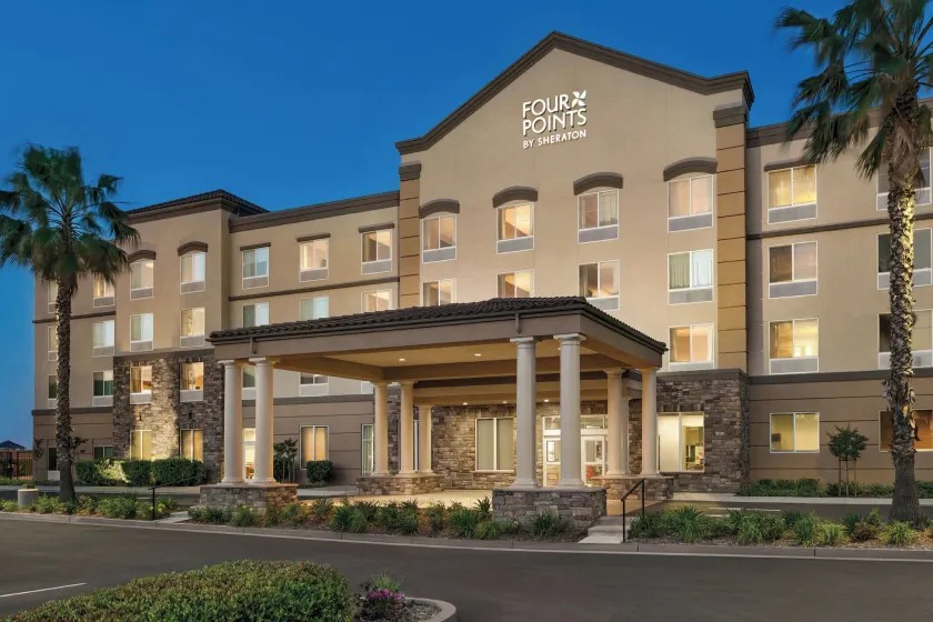 Four Points by Sheraton Sacramento Airport - Image 1