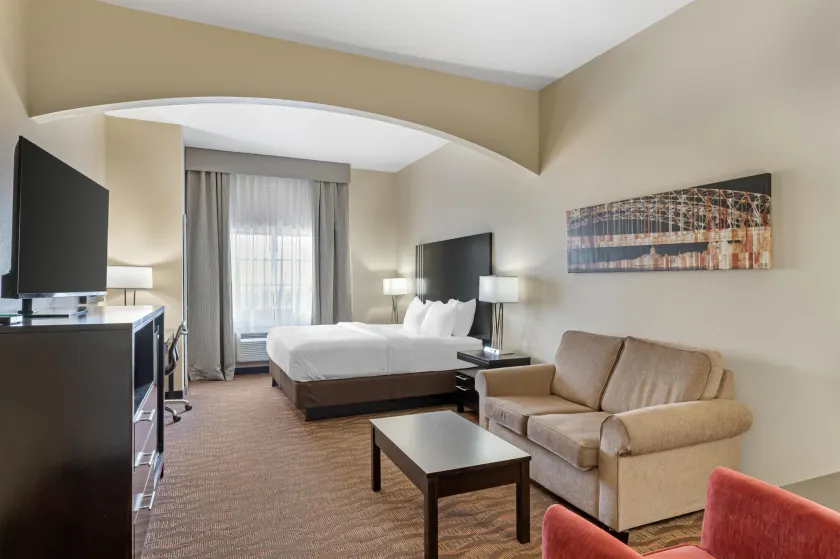 Best Western Plus Capital Inn - Image 1
