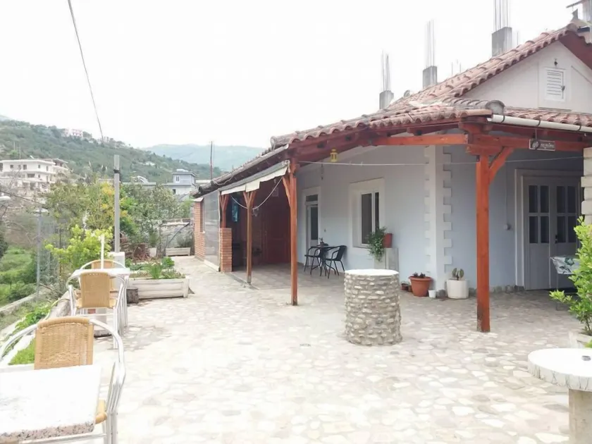 Sunset Guest House - Image 1