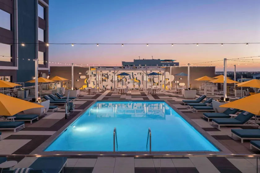 Hilton Buena Park Anaheim - Image 1