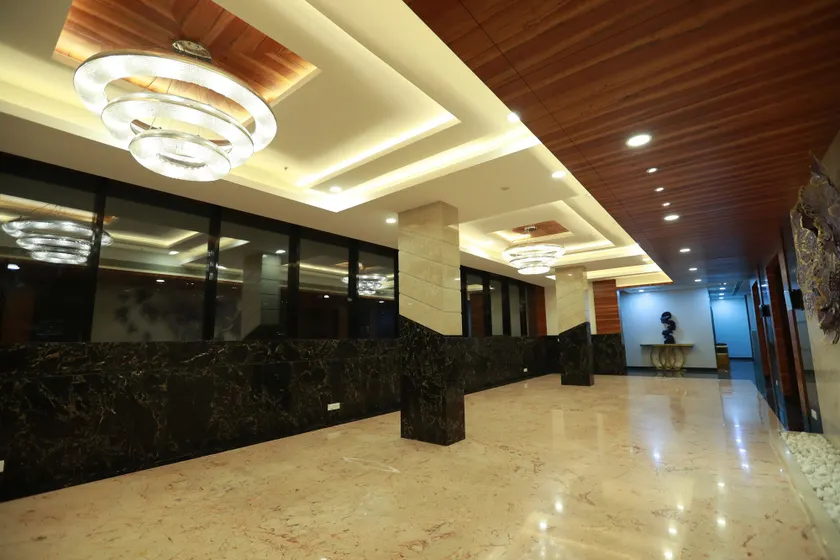 Hotel Park Elanza Chennai - Image 1