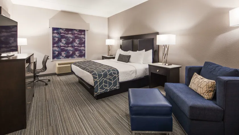 Best Western Plus Wilkes Barre-Scranton Airport Hotel - Image 1