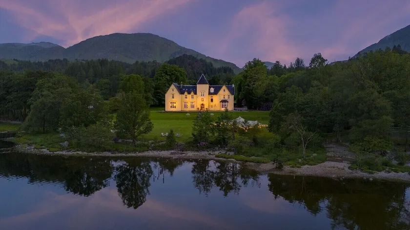 Glenfinnan House Hotel - Image 1