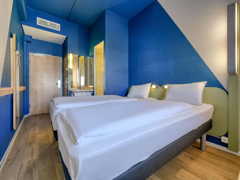 ibis budget Hotel Luzern City - Image 1
